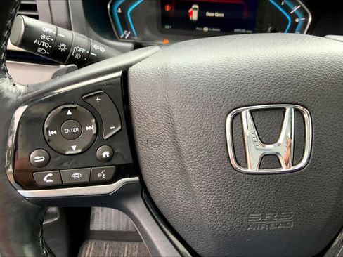 Used 2018 Honda Odyssey Elite image 24