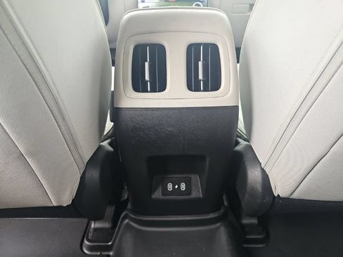 Certified 2025 Hyundai Tucson SEL AWD/4WD image 29
