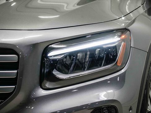 Used 2026 Mercedes-Benz GLB 250 image 7