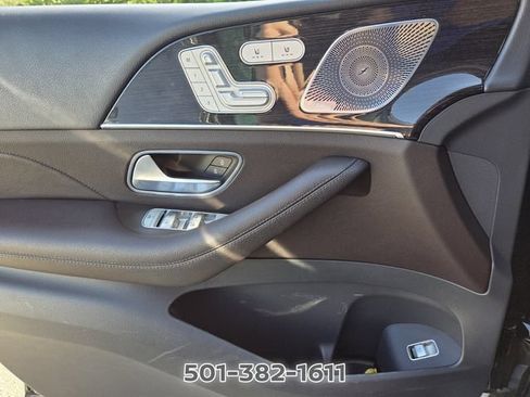 Used 2020 Mercedes-Benz GLE 350 w/ Premium Package image 27