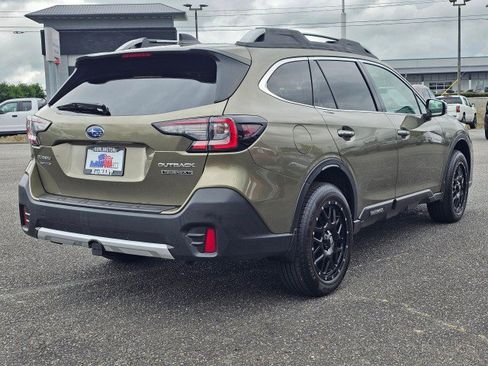 Used 2020 Subaru Outback Touring XT AWD/4WD image 3