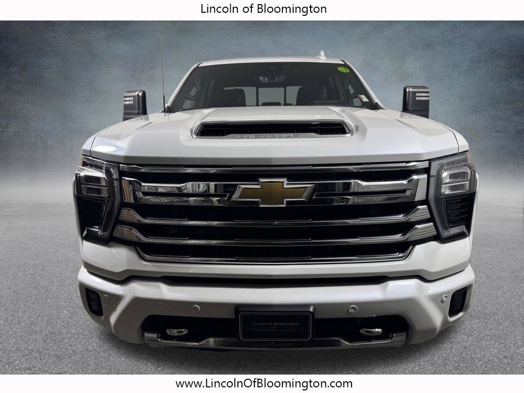 Used 2024 Chevrolet Silverado 2500 High Country w/ Technology Package AWD/4WD image 10