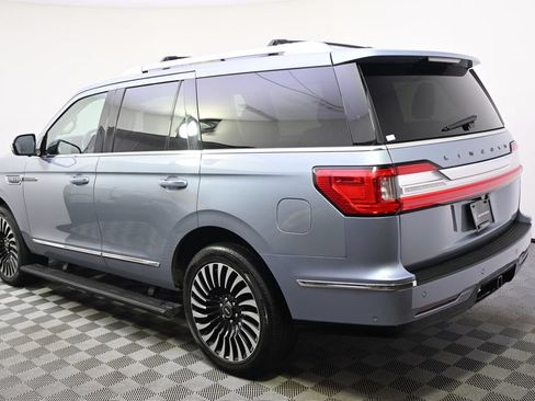 Used 2020 Lincoln Navigator Black Label w/ Cargo Convenience Package AWD/4WD image 3