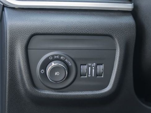 New 2025 Jeep Grand Cherokee Limited image 48