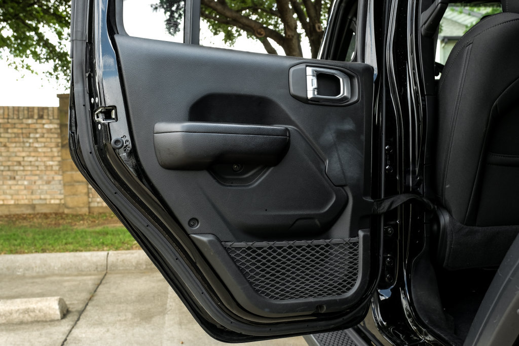 Used 2021 Jeep Wrangler Unlimited Sport AWD/4WD image 56