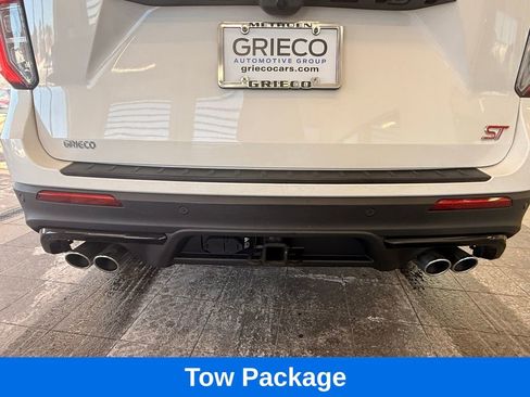 Used 2020 Ford Explorer ST w/ Premium Technology Package image 10