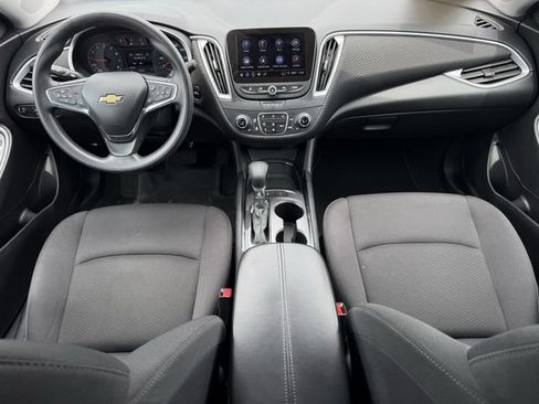Certified 2024 Chevrolet Malibu LT FWD image 12
