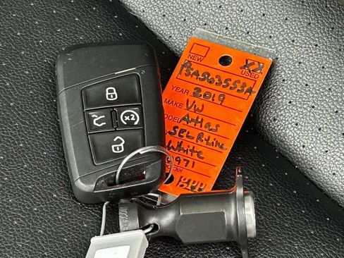 Used 2019 Volkswagen Atlas SEL R-Line image 56