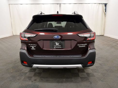 Used 2024 Subaru Outback Touring AWD/4WD image 6