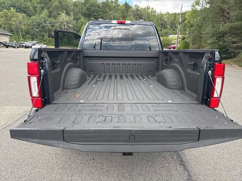 Used 2022 Ford F250 Platinum w/ Tremor Off-Road Package image 15