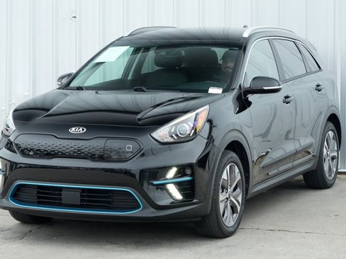 Used 2020 Kia Niro EX image 44