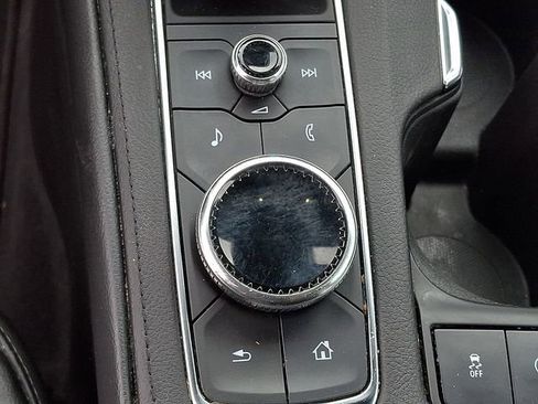 Used 2023 Cadillac XT4 Premium Luxury AWD/4WD image 21