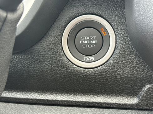 New 2026 RAM 2500 Laramie AWD/4WD image 21