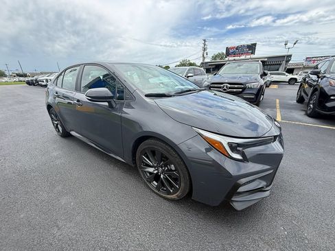 Used 2024 Toyota Corolla XSE FWD image 1