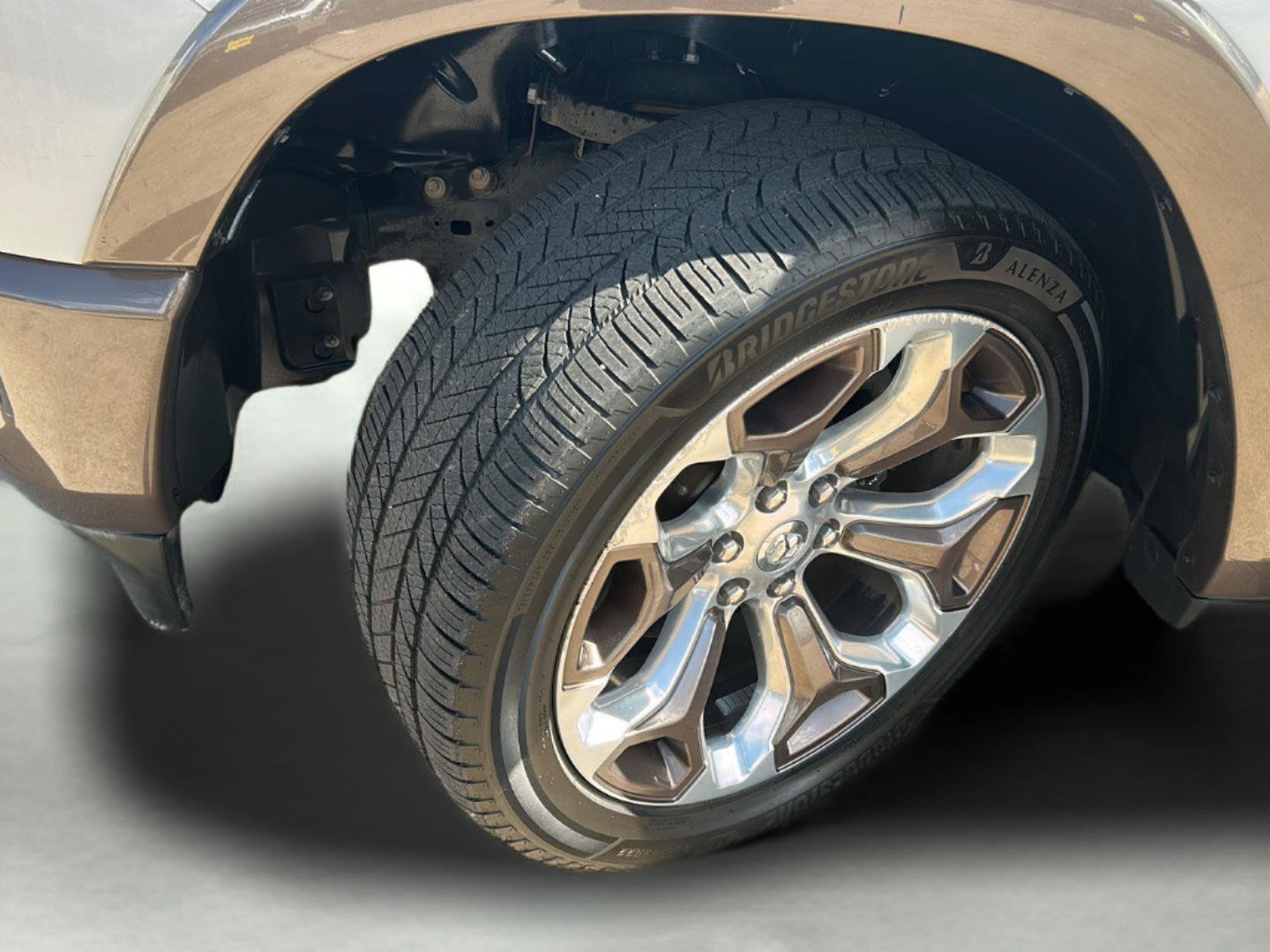 Used 2020 RAM 1500 Limited RWD image 32