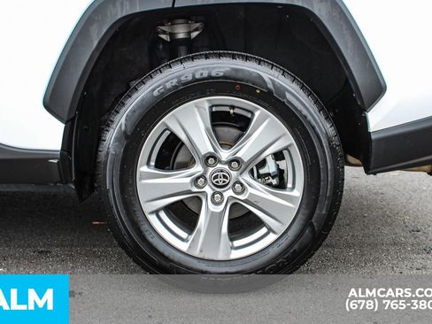 Used 2024 Toyota RAV4 XLE image 16