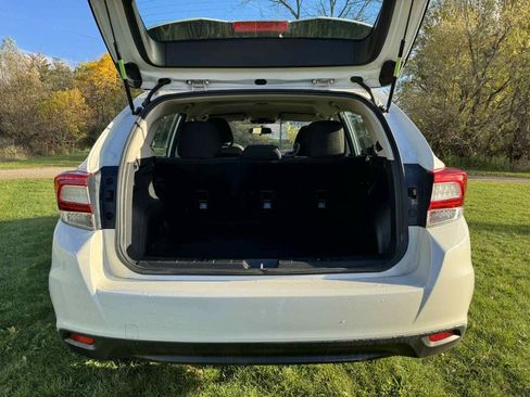 Used 2019 Subaru Impreza 2.0i Premium image 7