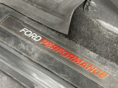 Used 2018 Ford F150 Raptor w/ Equipment Group 802A Luxury image 31