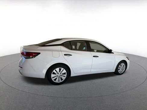 Used 2025 Nissan Sentra S image 15