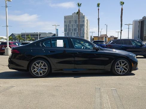 Used 2026 BMW i5 eDrive40 w/ M Sport Package RWD image 4