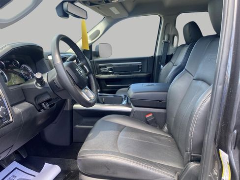 Used 2018 RAM 2500 Laramie w/ Sport Appearance Group AWD/4WD image 7