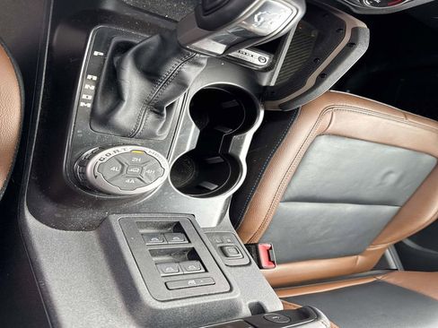 Used 2024 Ford Bronco Outer Banks w/ Sasquatch Package image 24