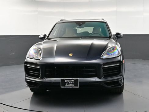 Used 2023 Porsche Cayenne GTS AWD/4WD image 11