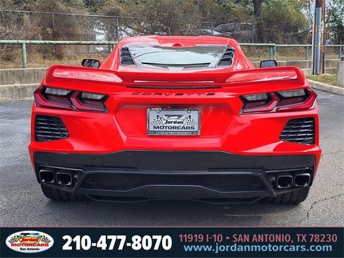 Used 2021 Chevrolet Corvette Stingray Preferred Cpe w/ Z51 Performance Package image 4