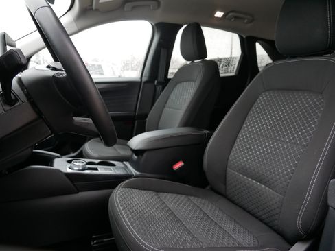 Used 2023 Ford Escape Active image 6