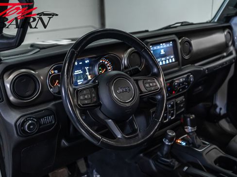 Used 2019 Jeep Wrangler Unlimited Sport S image 24