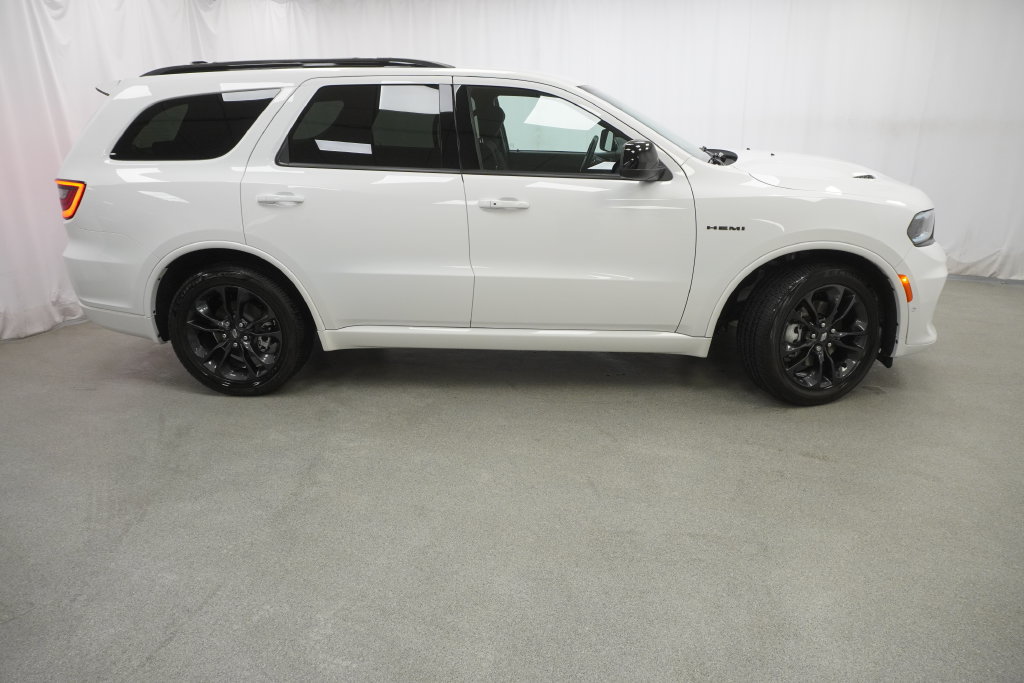 Certified 2023 Dodge Durango R/T w/ Blacktop Package AWD/4WD image 20