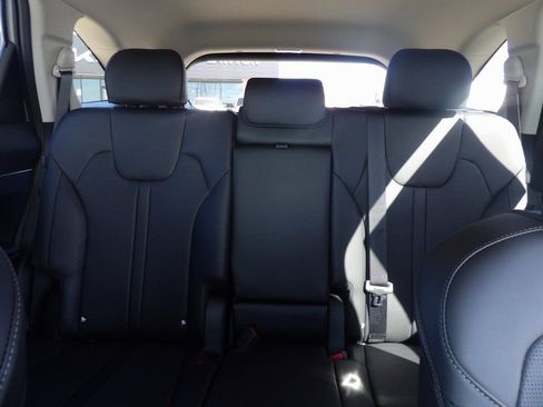 New 2026 Kia Sorento S image 24