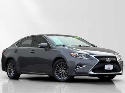 Used 2018 Lexus ES 350 w/ Navigation System Package