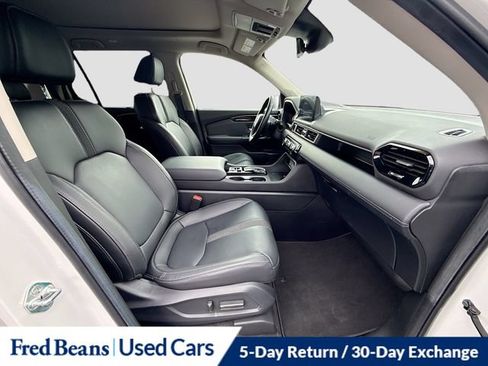 Used 2024 Honda Pilot Touring image 36