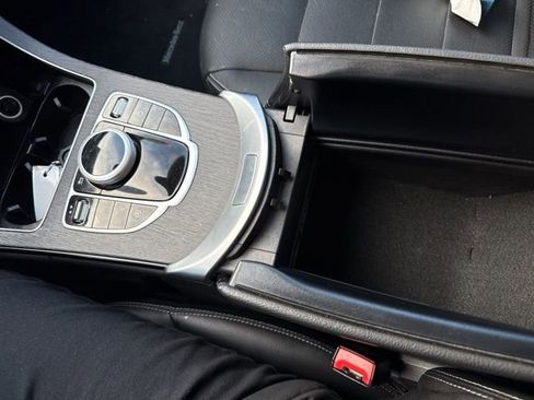 Used 2021 Mercedes-Benz C 300 4MATIC Sedan image 18