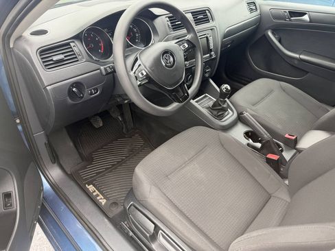 Used 2015 Volkswagen Jetta S FWD image 9