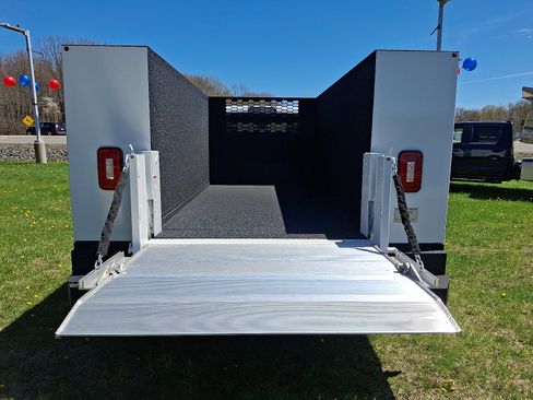 New 2024 RAM 5500 Tradesman AWD/4WD image 6