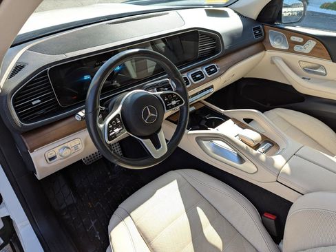 Used 2022 Mercedes-Benz GLS 450 4MATIC image 14