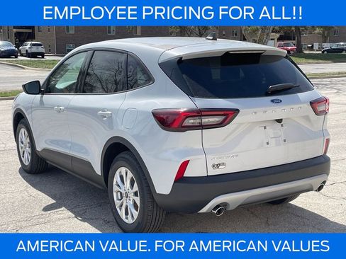New 2026 Ford Escape Active w/ Cold Weather Package FWD image 3