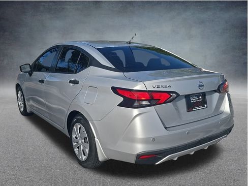 Used 2021 Nissan Versa S image 7