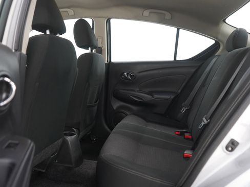 Used 2018 Nissan Versa SV w/ SV Special Edition Package FWD image 17