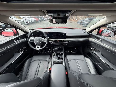 Used 2025 Kia K5 EX image 25