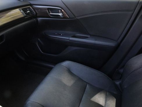 Used 2016 Honda Accord EX-L image 15