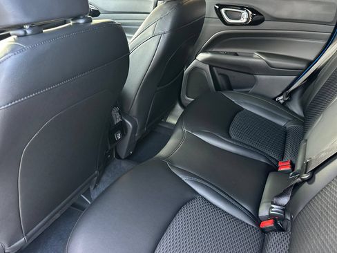 New 2026 Jeep Compass Latitude AWD/4WD image 8