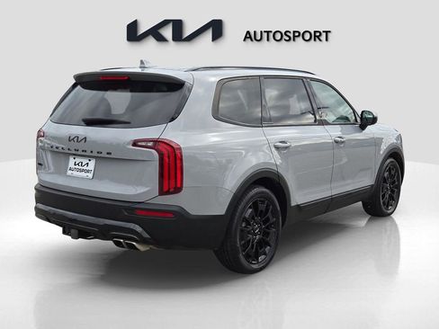 Certified 2022 Kia Telluride SX w/ SX Prestige Package image 8