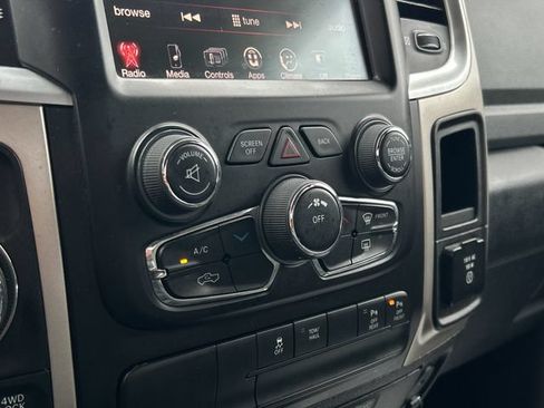 Used 2015 RAM 1500 Big Horn AWD/4WD image 43
