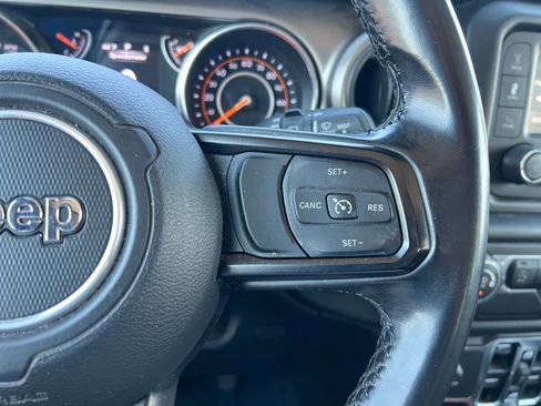 Used 2019 Jeep Wrangler Unlimited Sport S AWD/4WD image 27