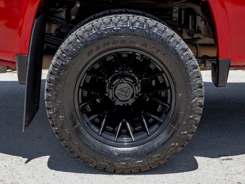 Used 2022 Chevrolet Silverado 3500 High Country w/ Technology Package AWD/4WD image 60