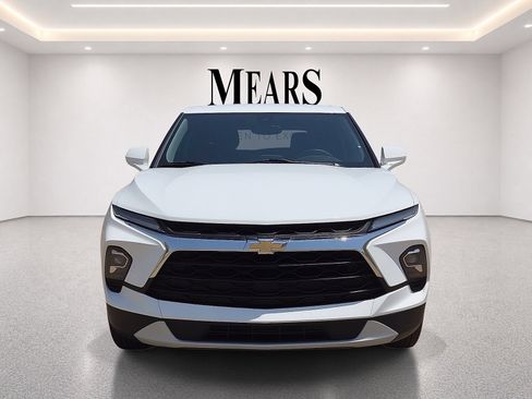 Used 2025 Chevrolet Blazer LT FWD image 8