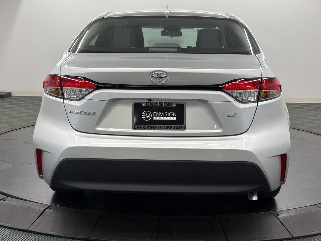 Certified 2026 Toyota Corolla LE FWD image 11